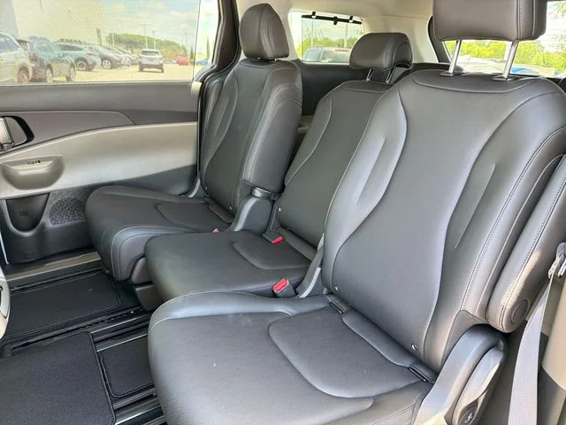New 2026 Silver Kia EX image 19