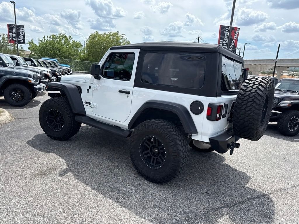 Used 2023 White Jeep Sport S image 18