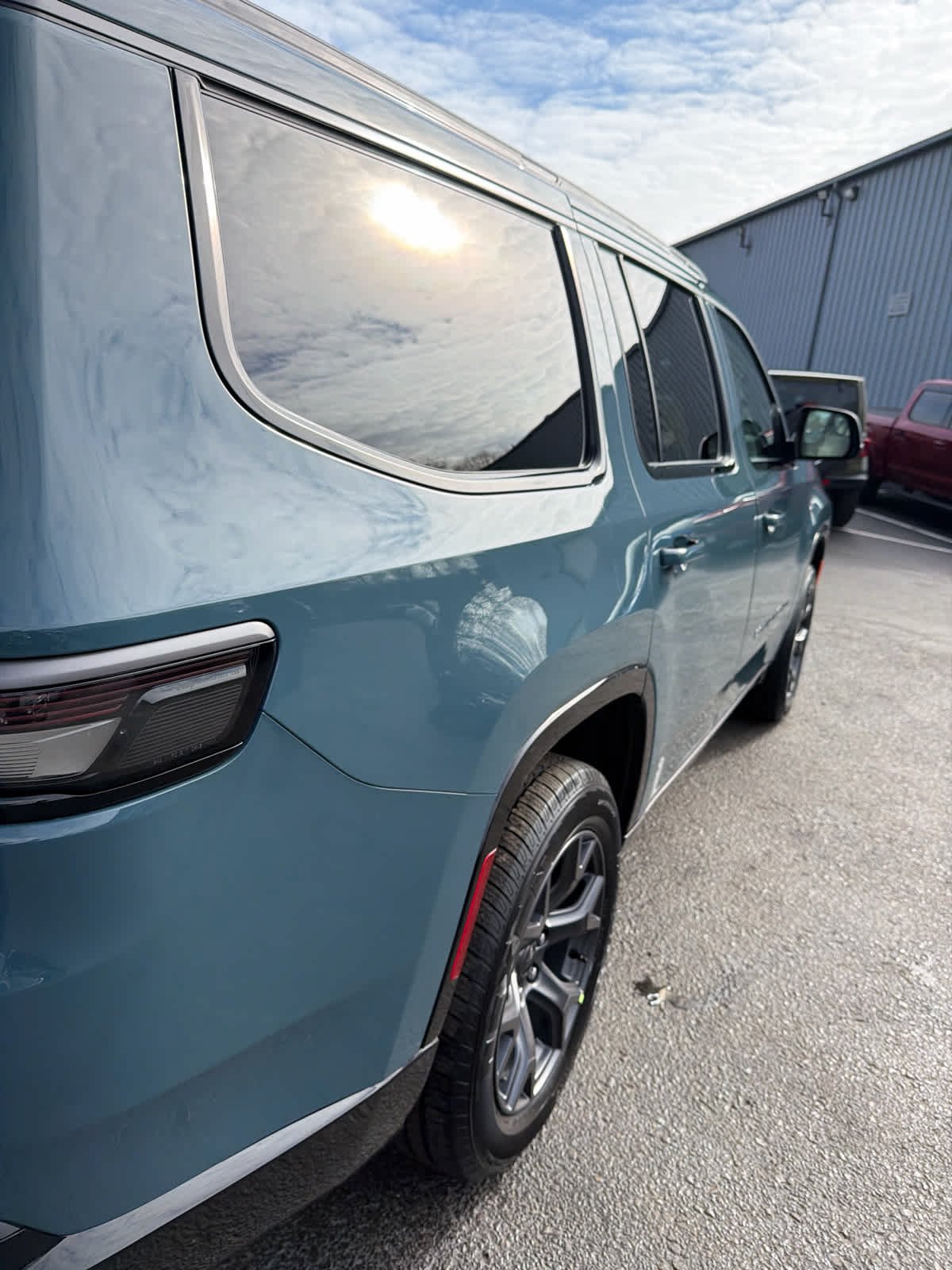 New 2026 Steel Blue Exterior Paint Jeep Limited Altitude image 21