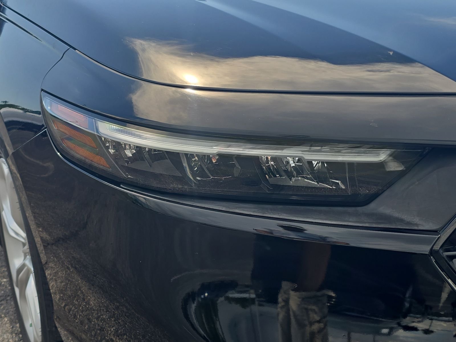 2024 Honda Accord LX - Photo 7