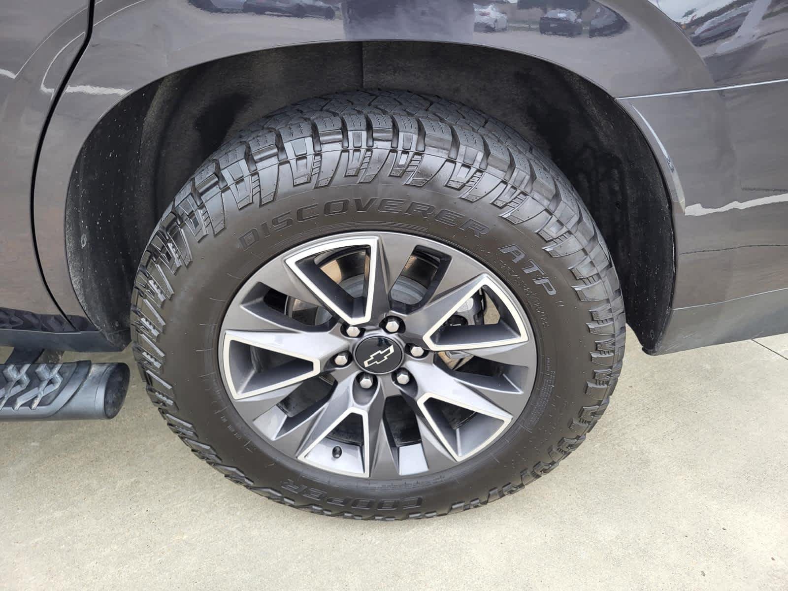 Used 2023 Dark Ash Metallic Chevrolet Z71 image 28