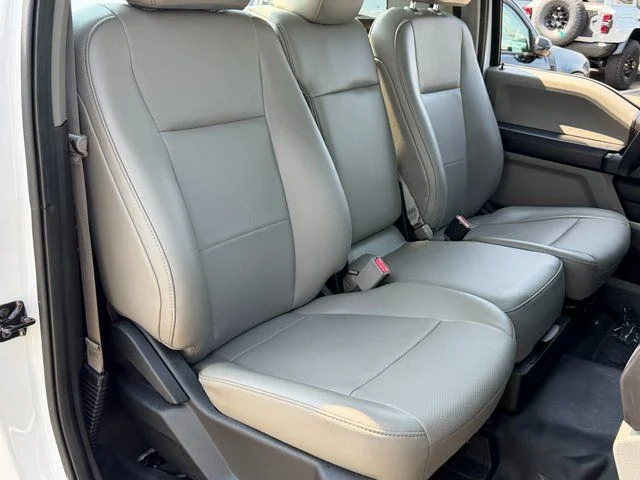 Used 2016 White Ford XL image 33