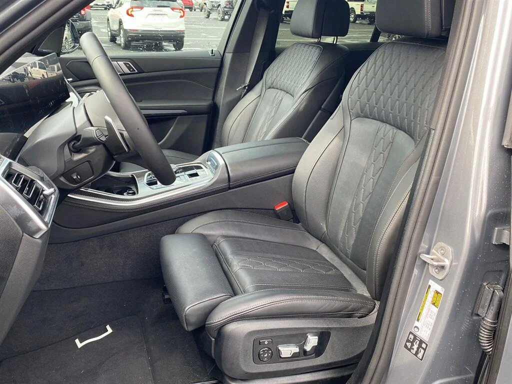 5UX33EU08T9358635