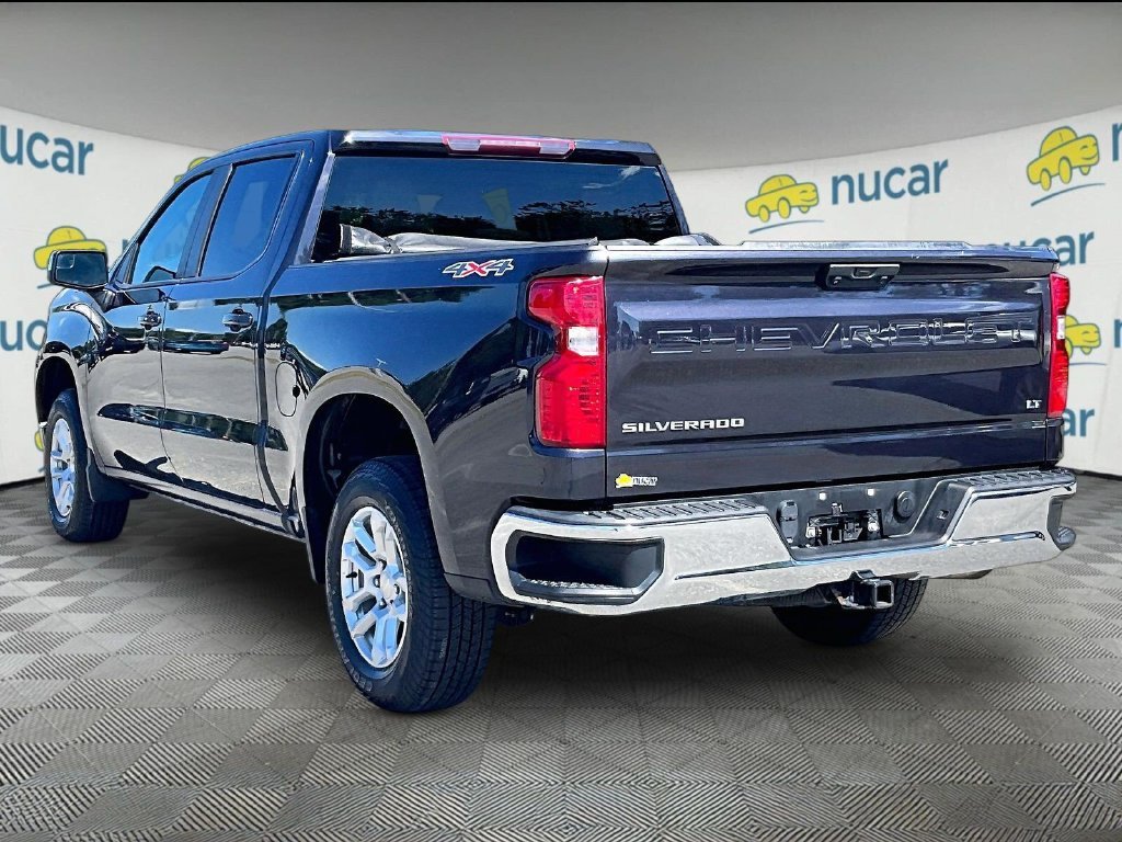 Used 2023 Gray Chevrolet LT image 4