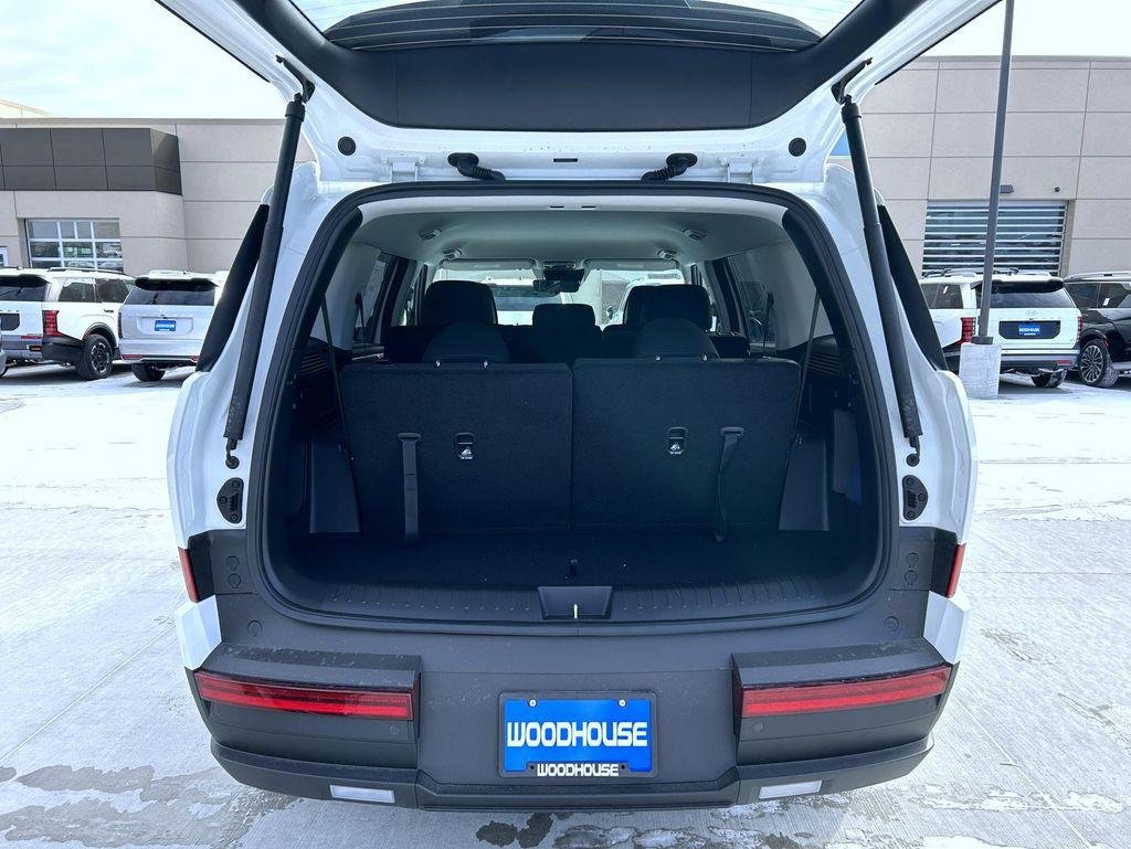 2026 Hyundai Santa Fe SE - Photo 9