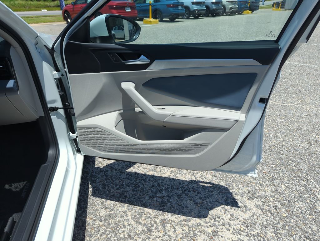 New 2026 White Volkswagen 1.5T SE image 34