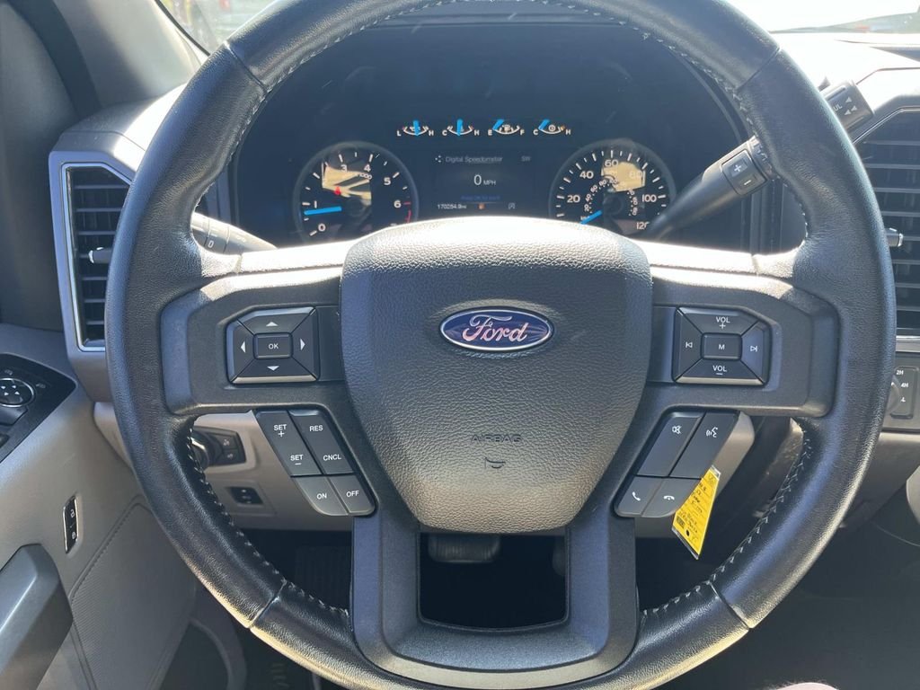 Used 2017 Shadow Black Ford XLT image 15
