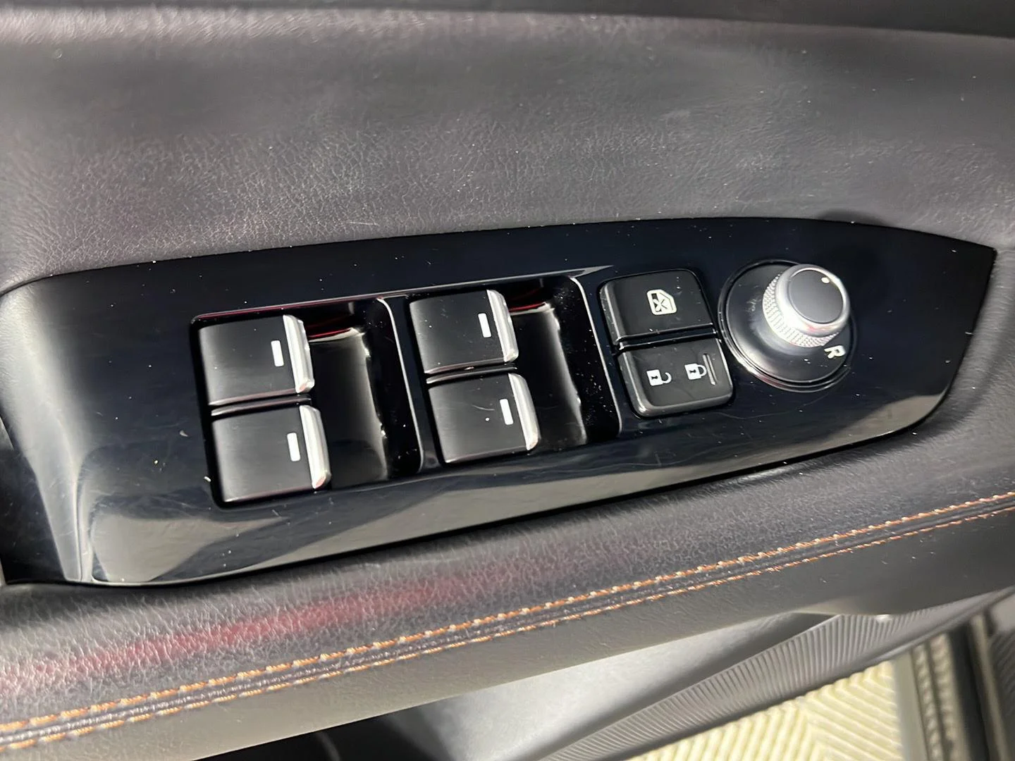 Used 2019 Jet Black Mica Mazda Grand Touring image 19