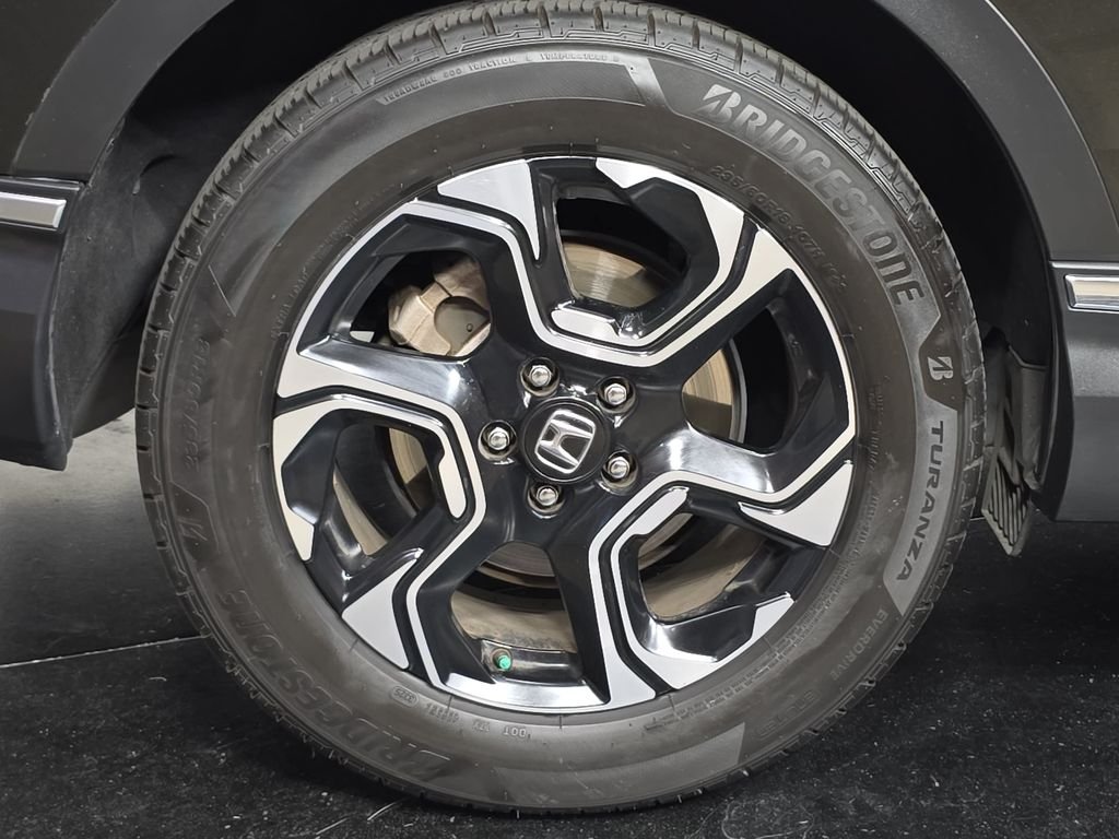 Used 2017 Black Honda Touring image 29