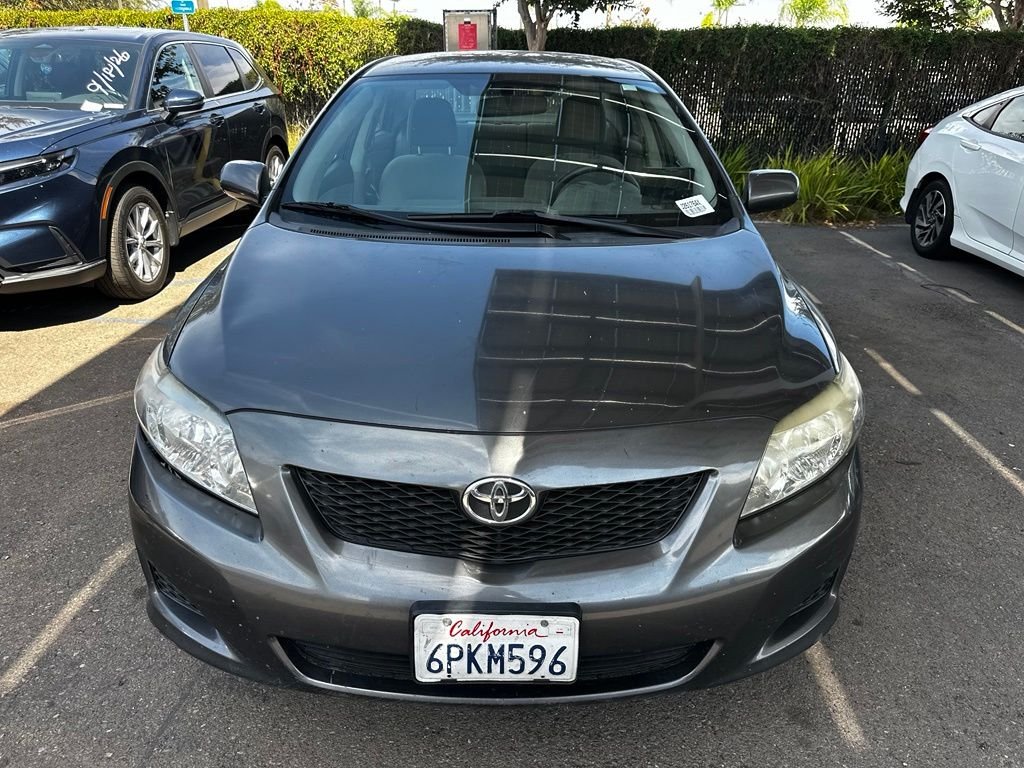 Used 2010  Toyota  image 7