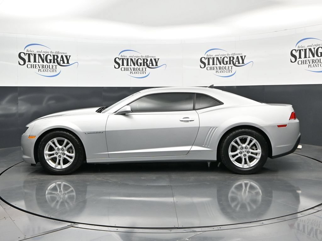 Used 2015 SILVER ICE METALLIC Chevrolet LT image 4