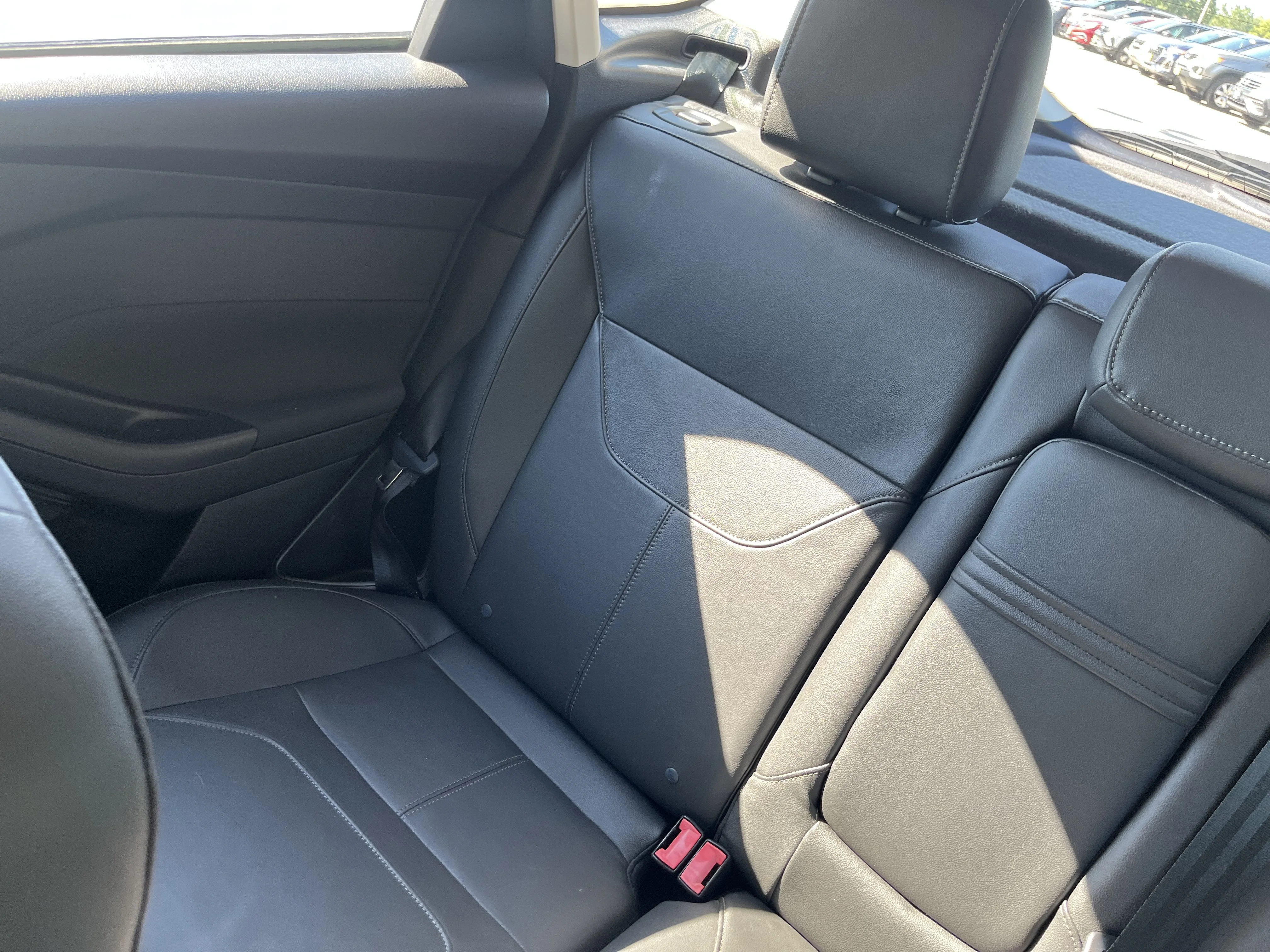 Used 2015 Magnetic Ford SE image 21