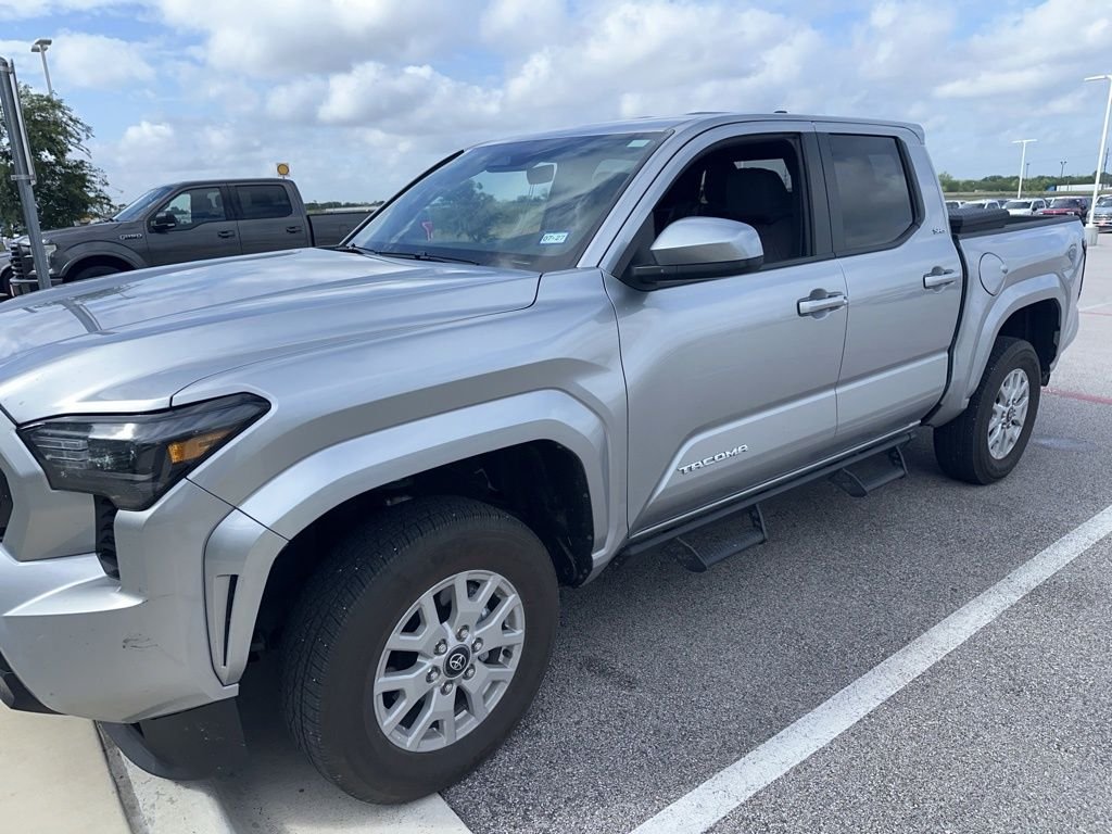 Used 2025 Silver Toyota  image 2