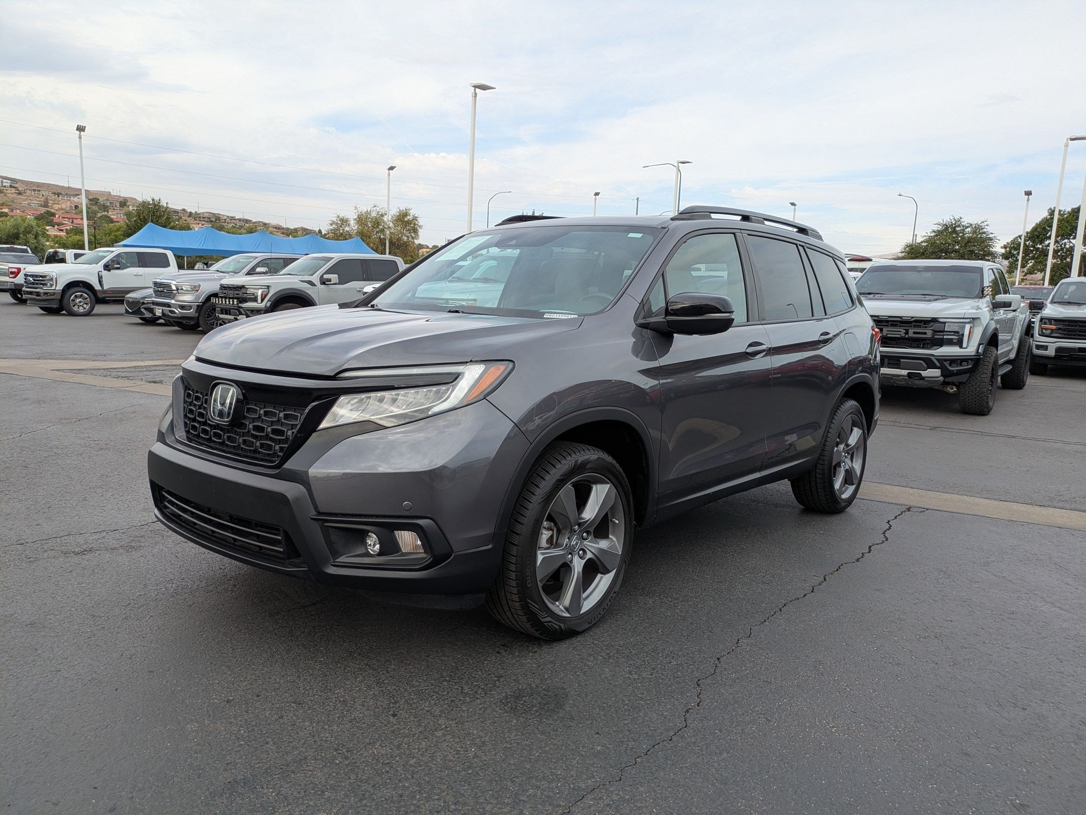 Used 2021 Lunar Silver Metallic Honda Touring image 7