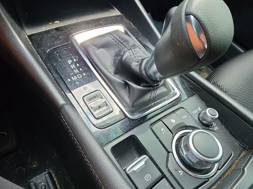 Used 2017 Blue Mazda Sport image 22