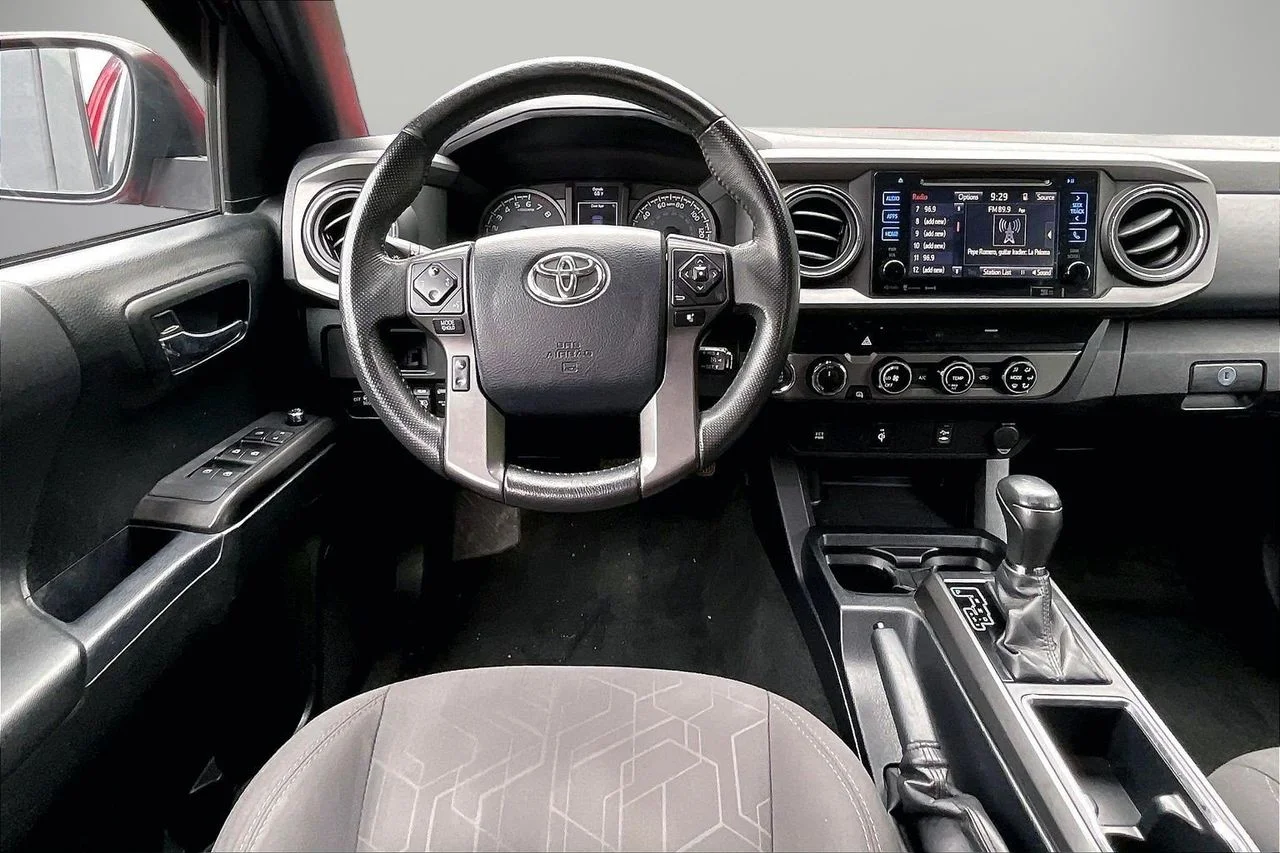 Used 2017 Red Toyota SR image 12