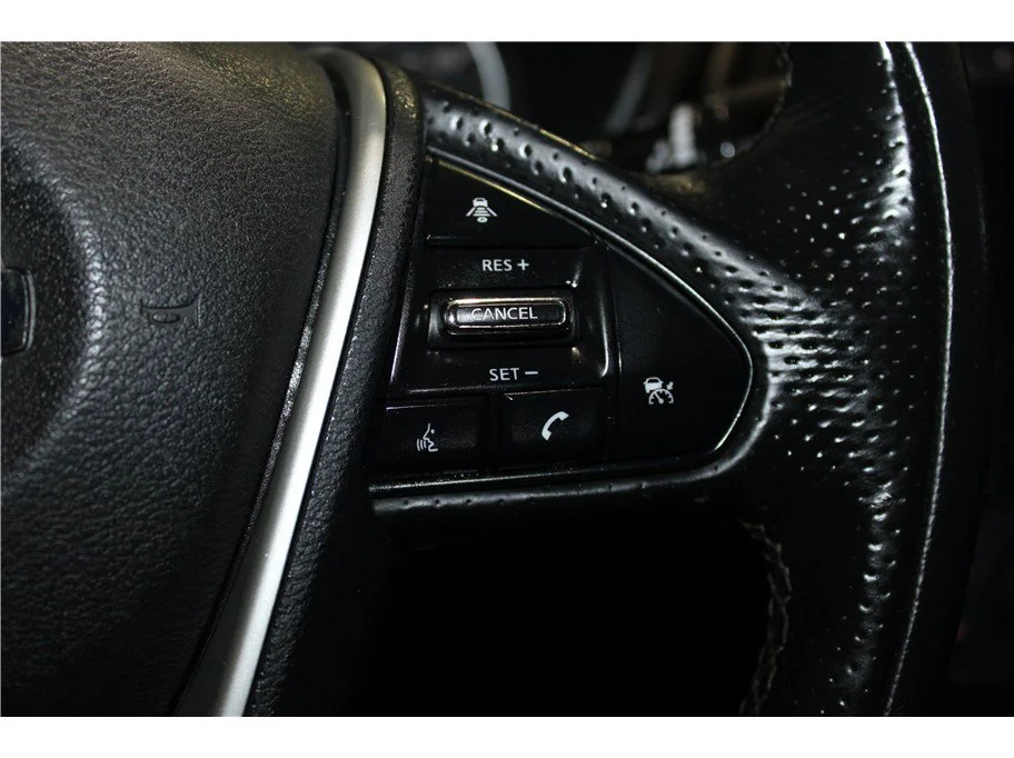 Used 2021 Super Black Nissan SV image 28