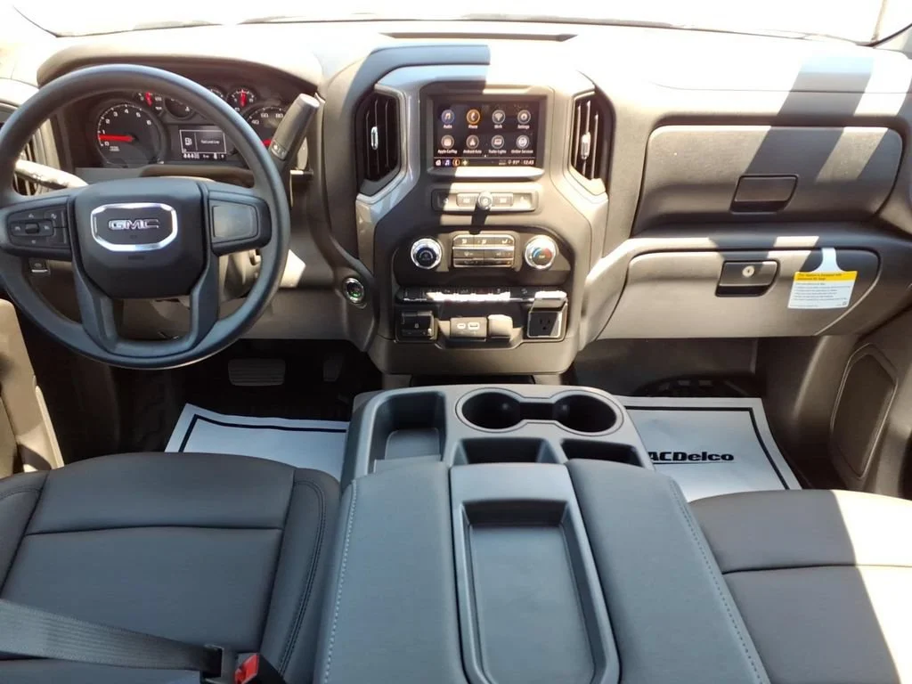 New 2026 Summit White GMC Pro image 18