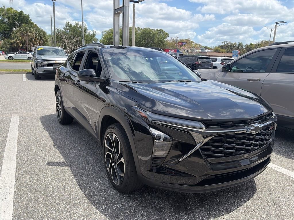 2025 Chevrolet Trax RS
