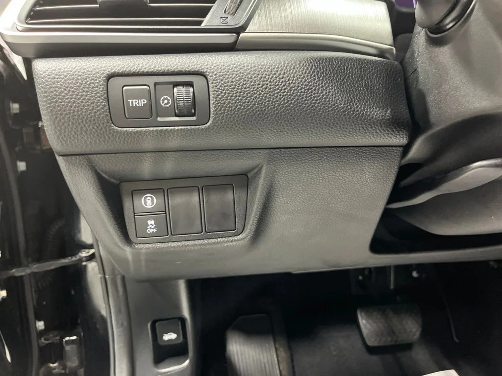 2021 Honda Accord LX - Photo 13