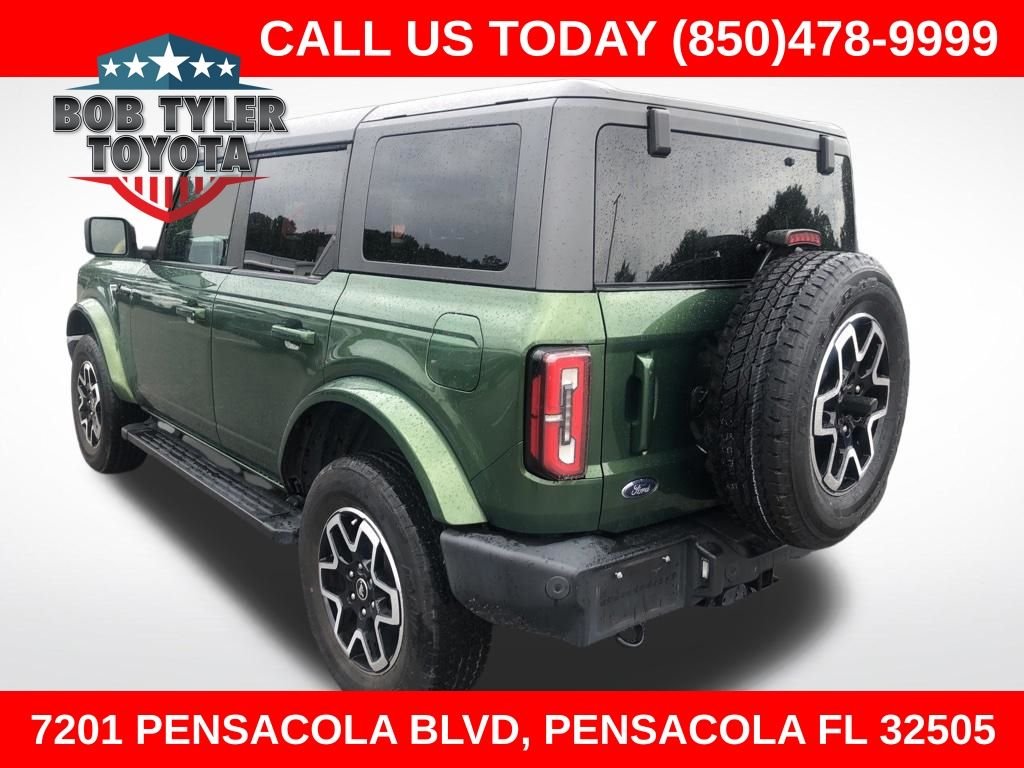 Used 2022 Green Ford Outer Banks image 1