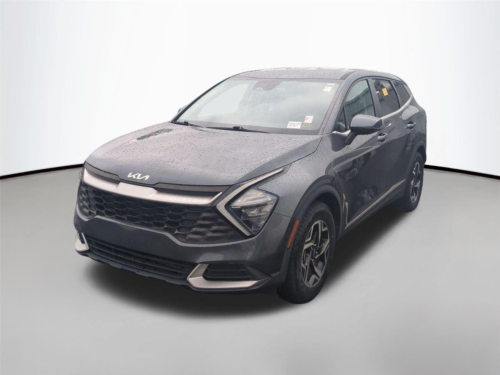 Used 2023 Gravity Gray Kia LX image 1