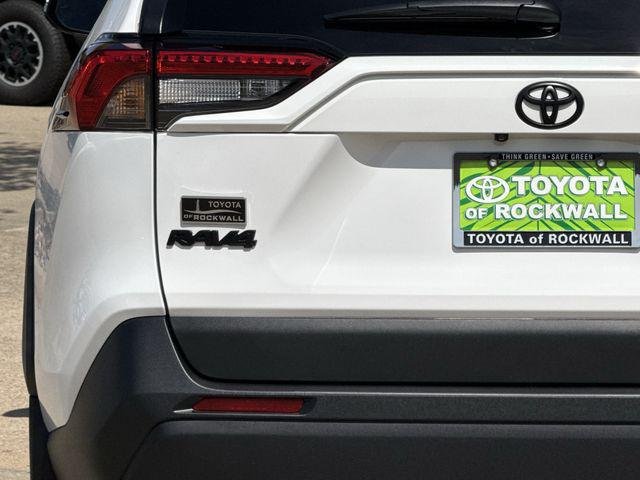 Certified Used 2025 ICE CAP Toyota  image 31