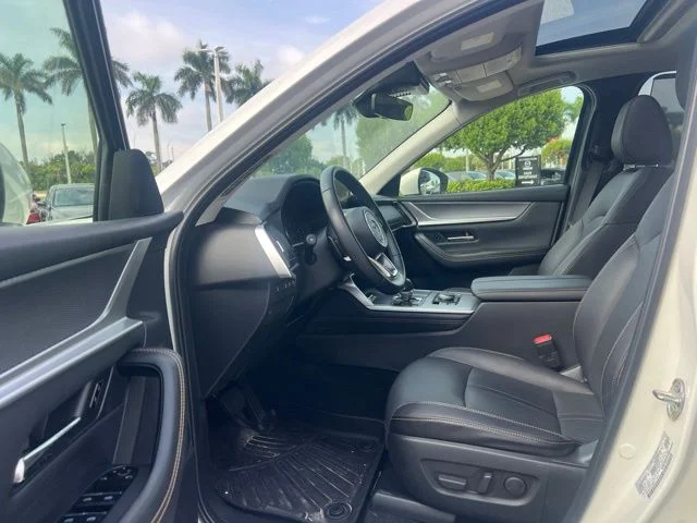 Used 2025 White Mazda 3.3 Turbo Preferred image 18