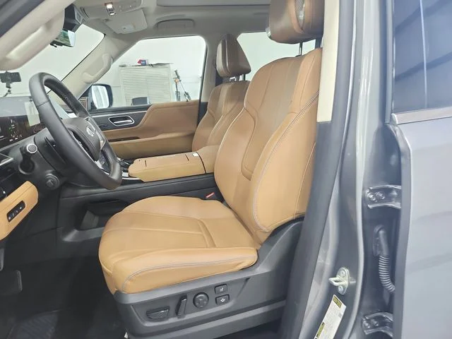 Used 2025  INFINITI SENSORY image 19