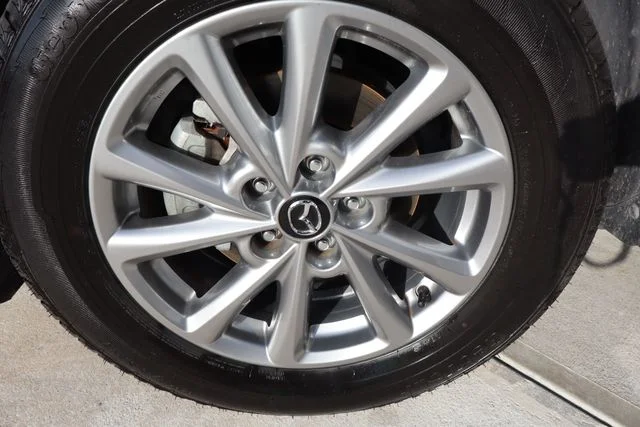 Used 2023 White Metallic Mazda 2.5 S Select Package image 39
