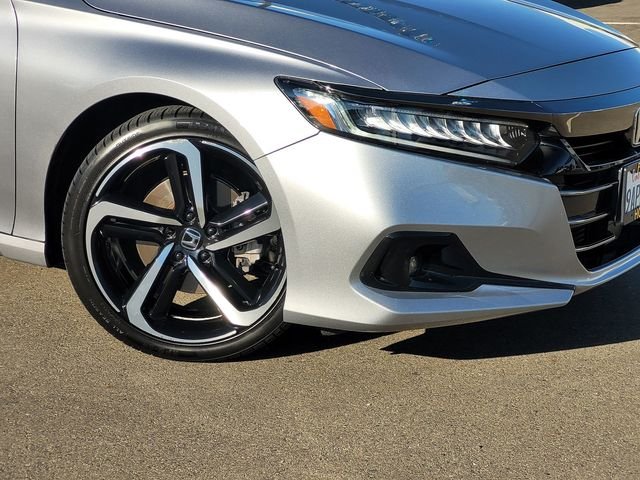 Used 2022  Honda Sport image 9