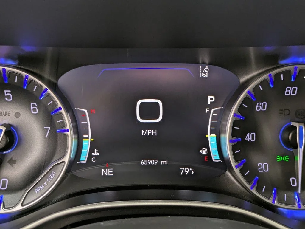 Used 2024 White Chrysler Touring L image 34