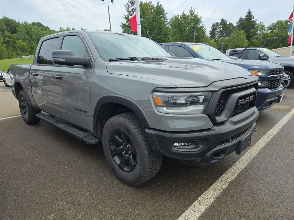 Used 2023 White Ram Rebel image 4