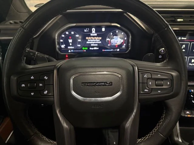 Used 2022 Titanium GMC Denali Ultimate image 16