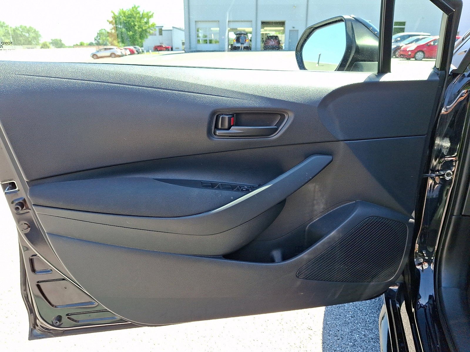 Used 2025 Midnight Black Metallic Toyota LE image 14