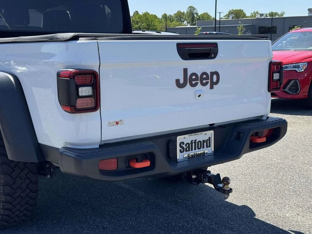 2024 Jeep Gladiator Mojave - Photo 11