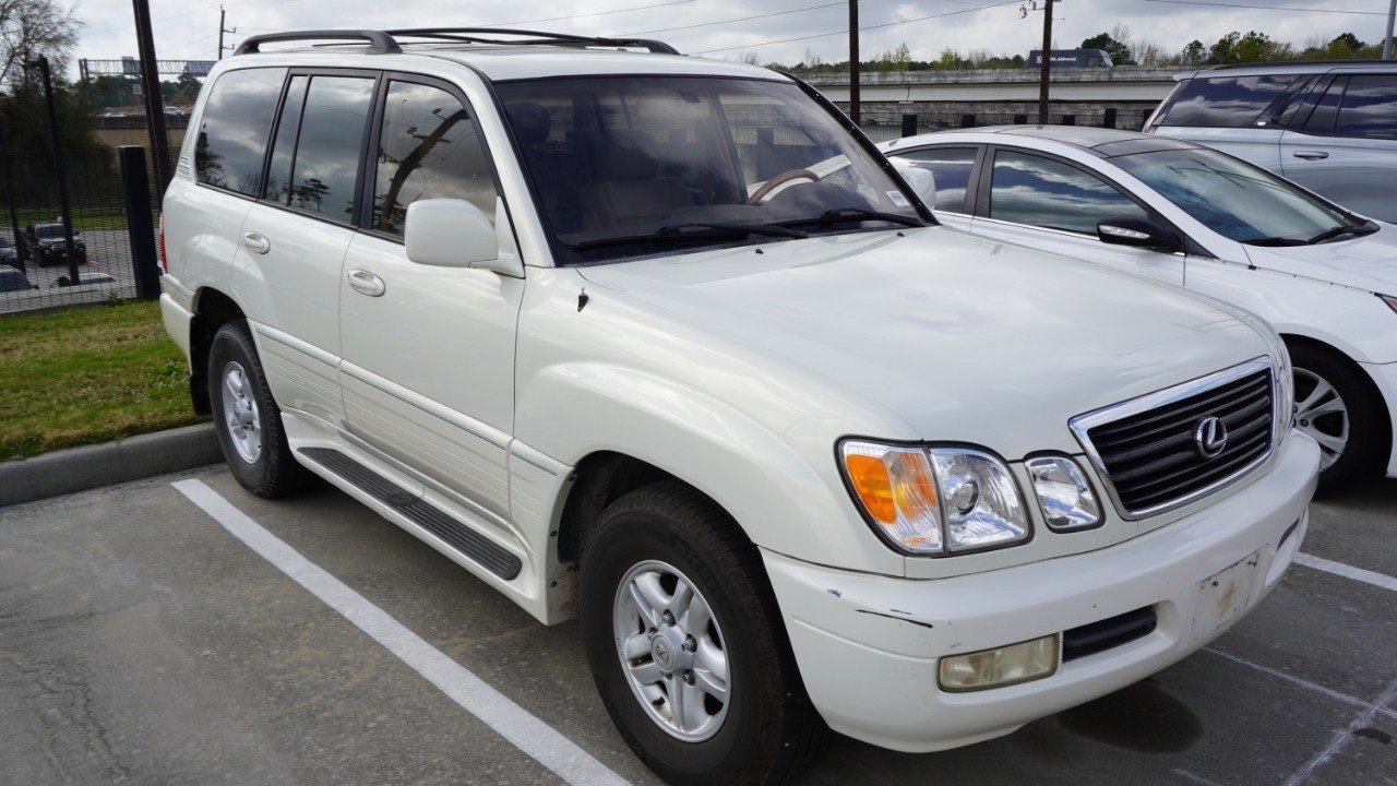 Used 2000 Lexus LX 470 with VIN JT6HT00WXY0103752 for sale in Spring, TX