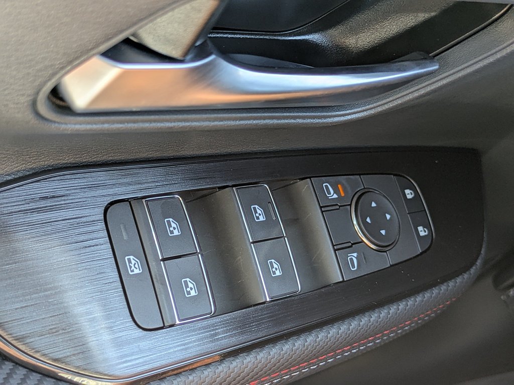 2026 Nissan KICKS SR - Photo 22
