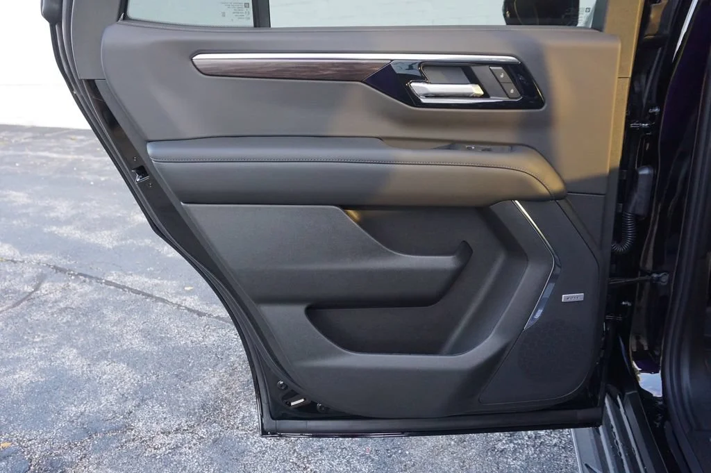 New 2026 Black Chevrolet LT image 27