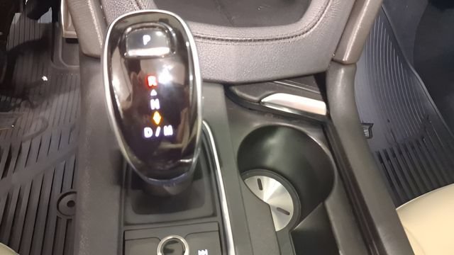 Used 2022 CRYSTAL WHITE TRICOAT Cadillac AWD Sport image 32