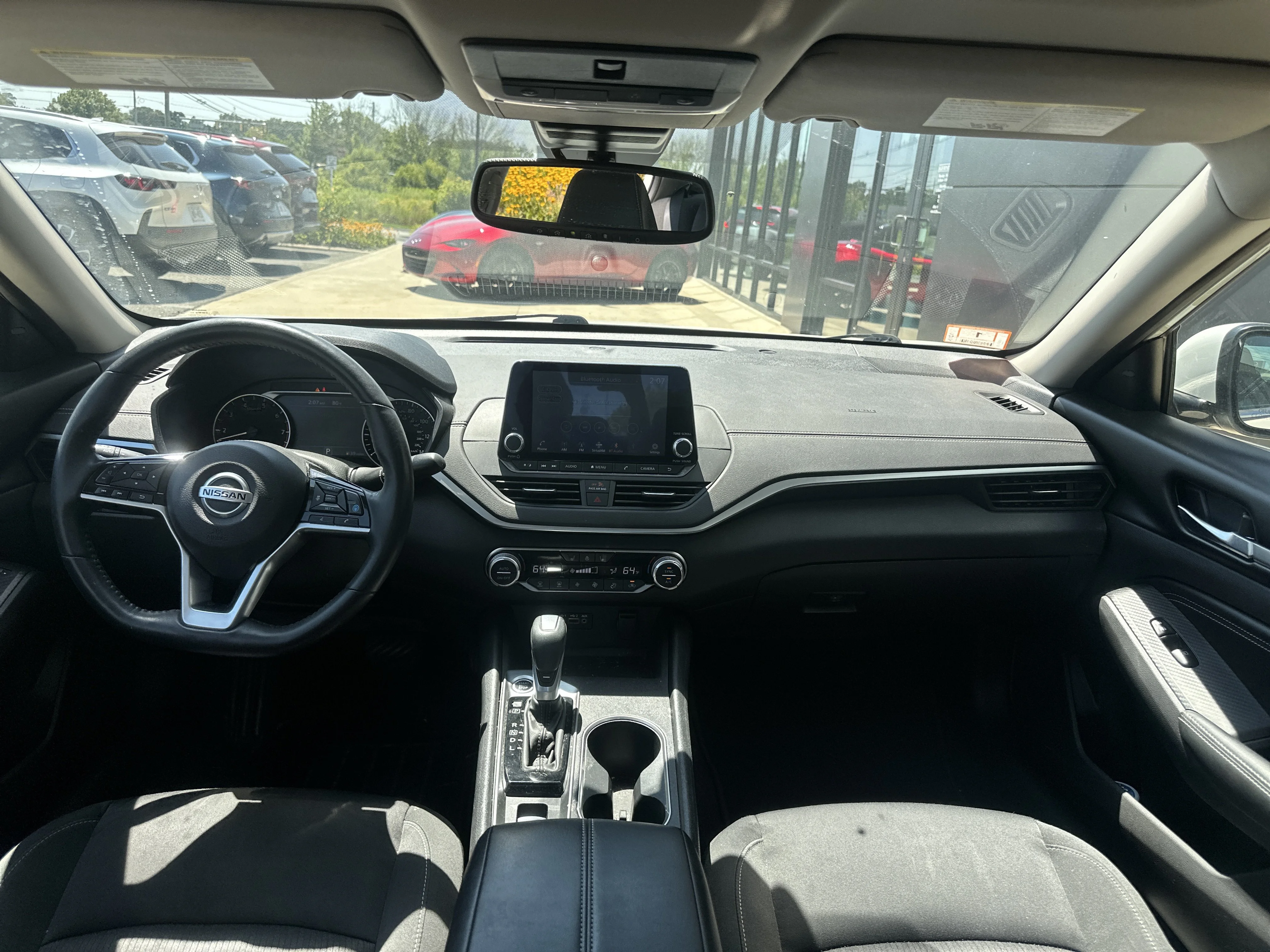 Used 2019 Pearl White Tricoat Nissan 2.5 SV image 4