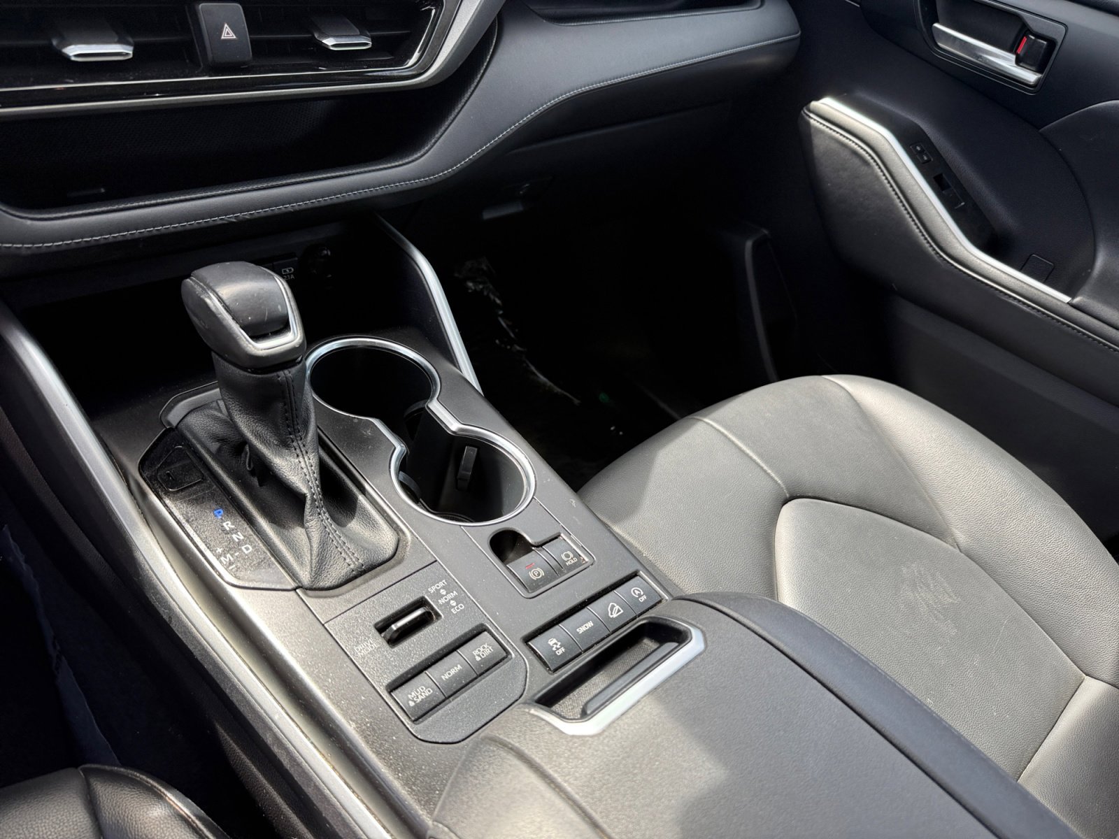 Used 2021 Blueprint Toyota XLE image 13