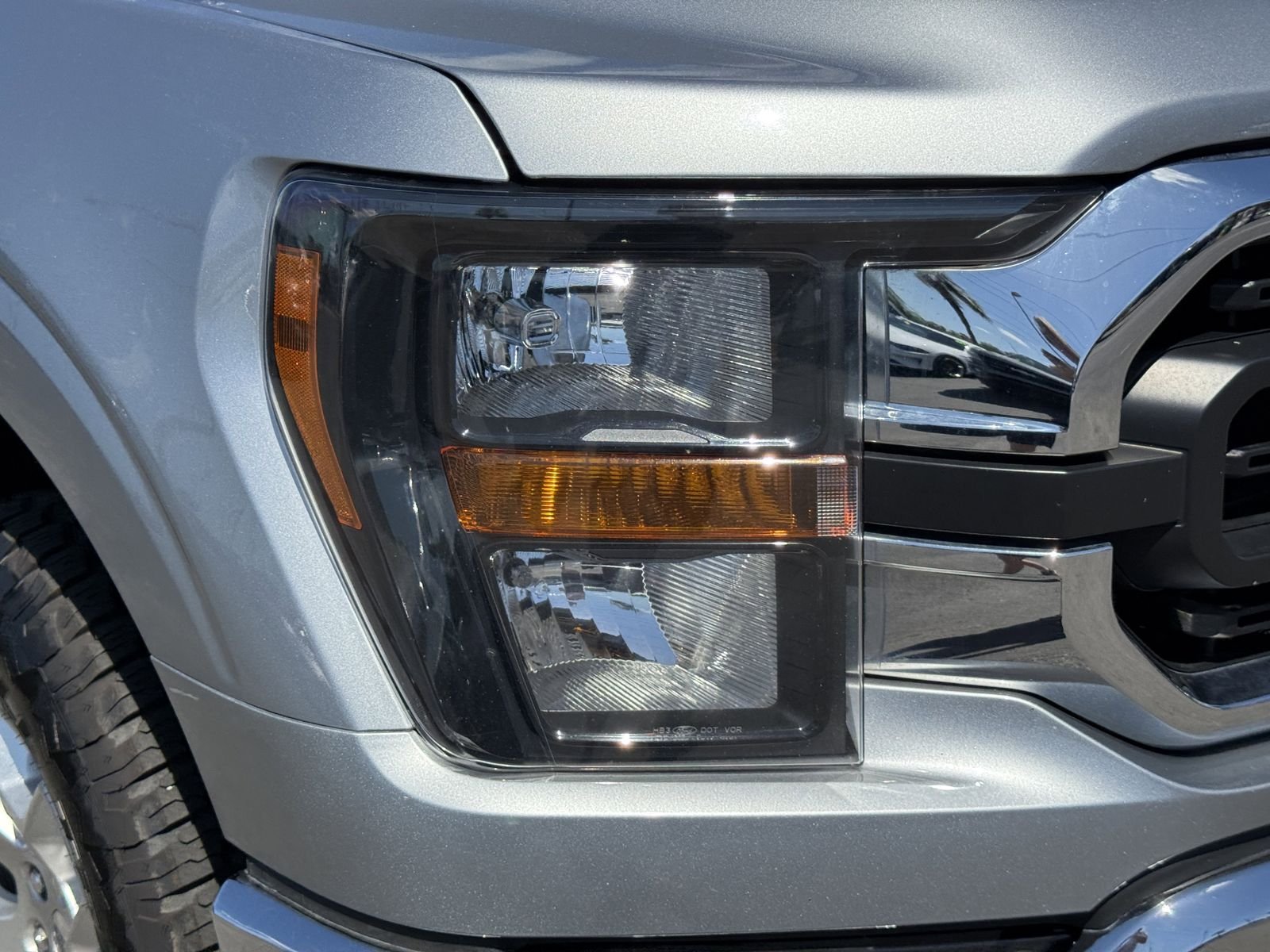 2023 Ford F-150 XLT - Photo 9