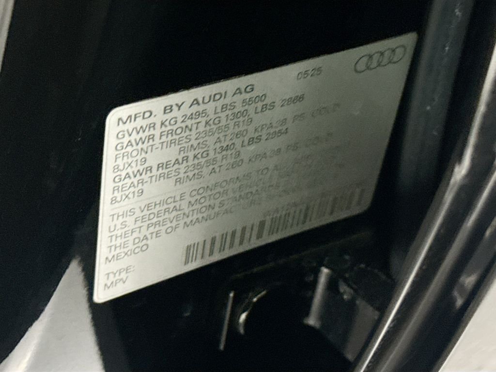 Used 2025 Black Metallic Audi 2.0T Premium Plus image 34