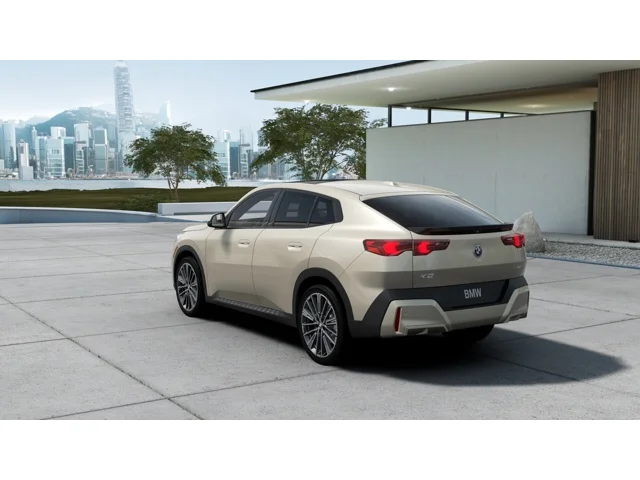 New 2027 Dune Grey Metallic BMW  image 2