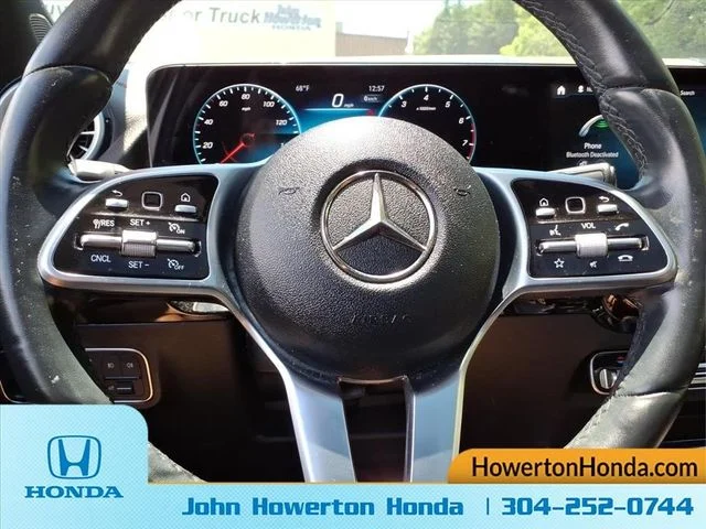 Used 2022 White Mercedes-Benz GLA 250 image 19