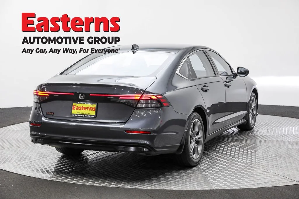 Used 2024 Gray Honda EX image 5