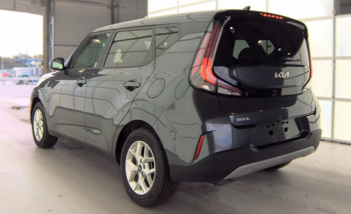 Certified Used 2025 Gray Kia LX image 8