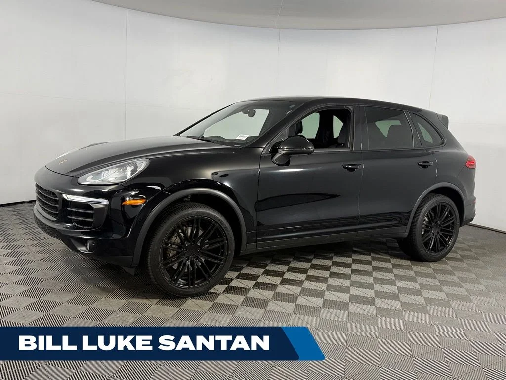 2016 Porsche Cayenne S's photo