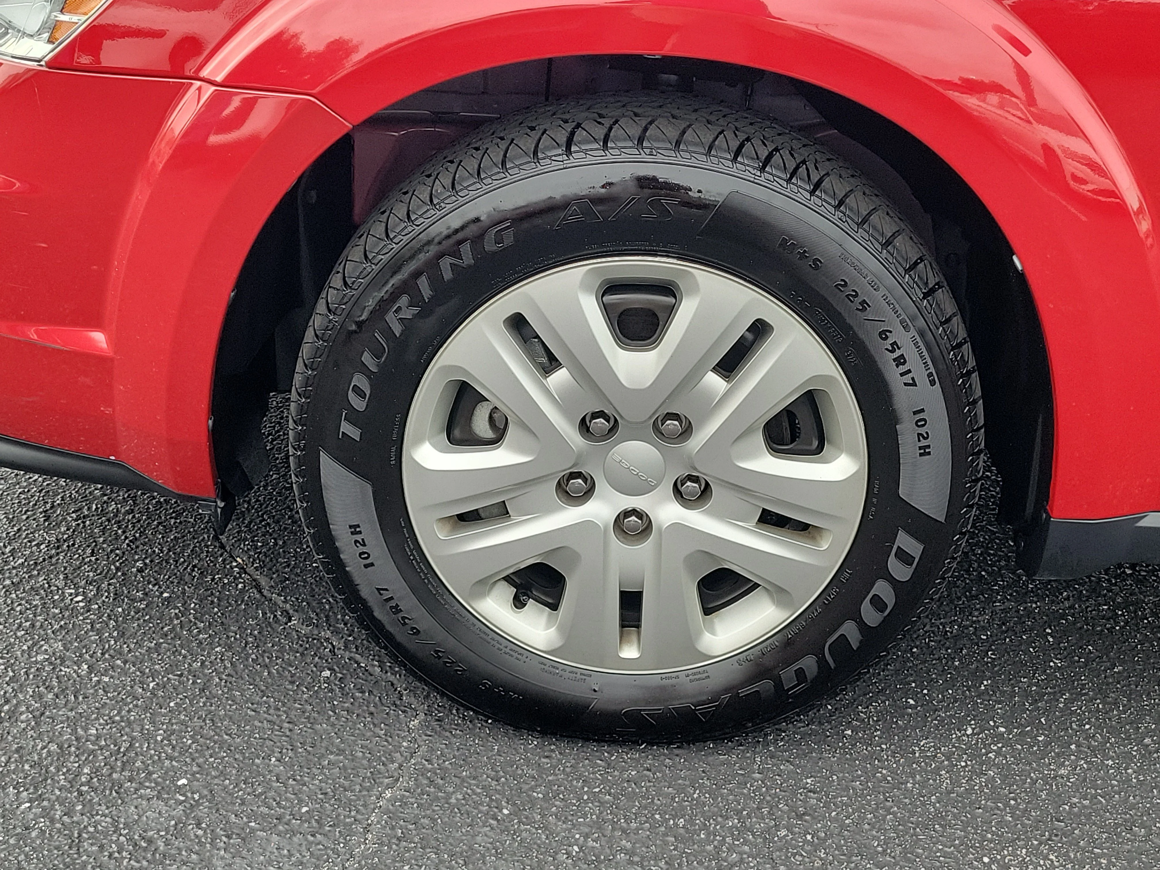 Used 2018 Red Line Dodge SE image 28